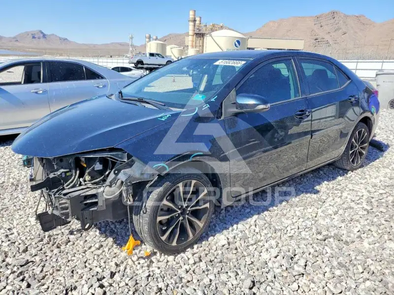 2017 Toyota COROLLA фото