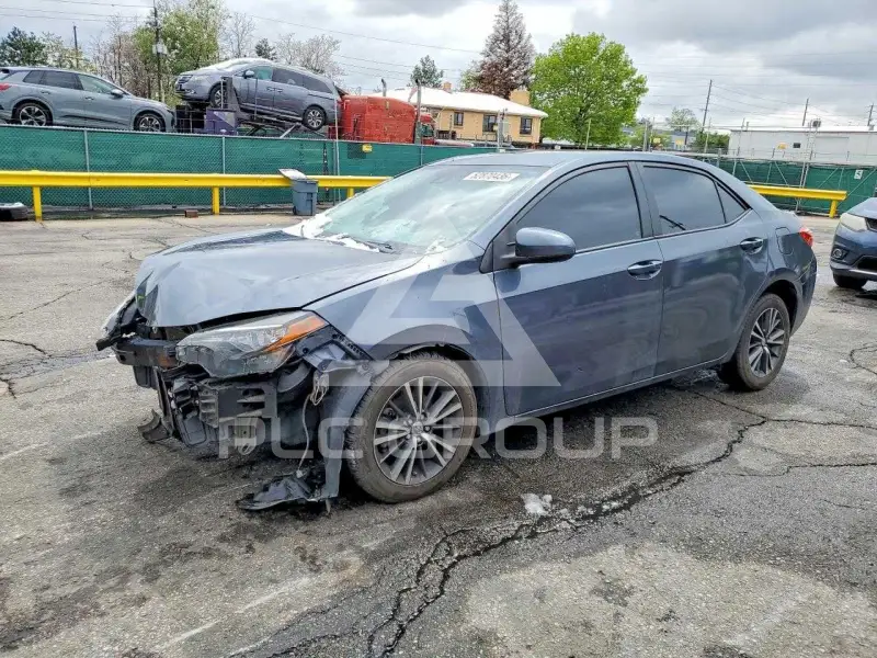 2017 Toyota COROLLA фото