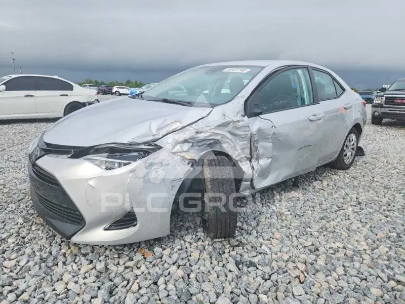 2017 Toyota COROLLA фото