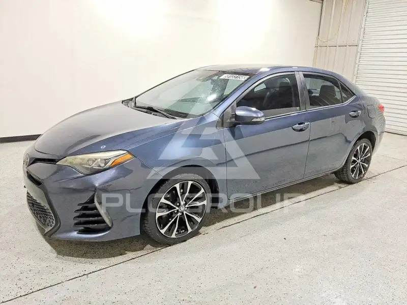 2017 Toyota COROLLA фото