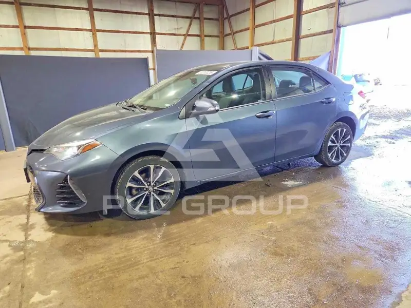 2017 Toyota COROLLA фото