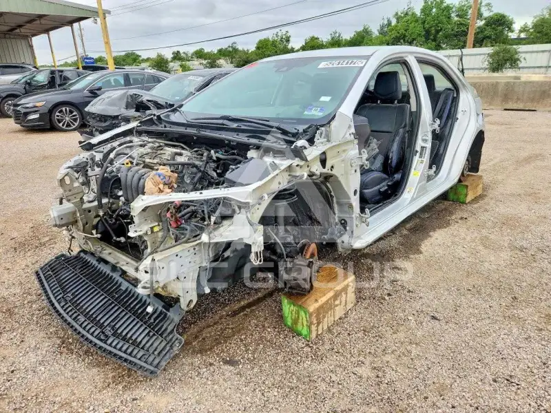 2017 Toyota COROLLA фото