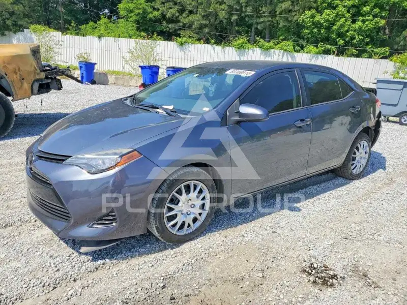 2017 Toyota COROLLA фото