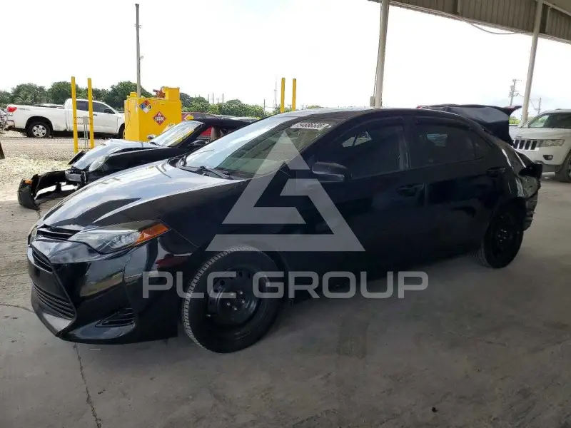 2017 Toyota COROLLA фото