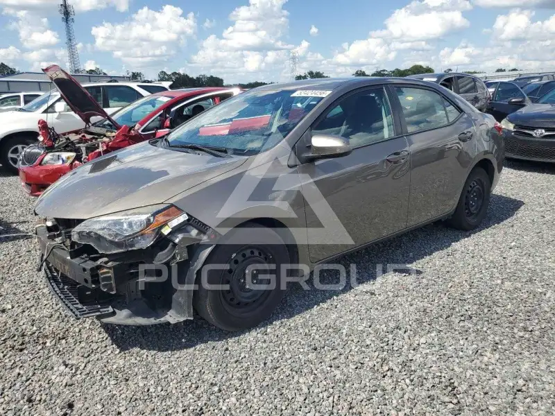 2017 Toyota COROLLA фото