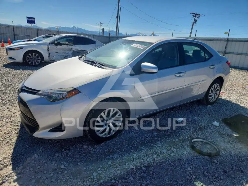 2017 Toyota COROLLA photo