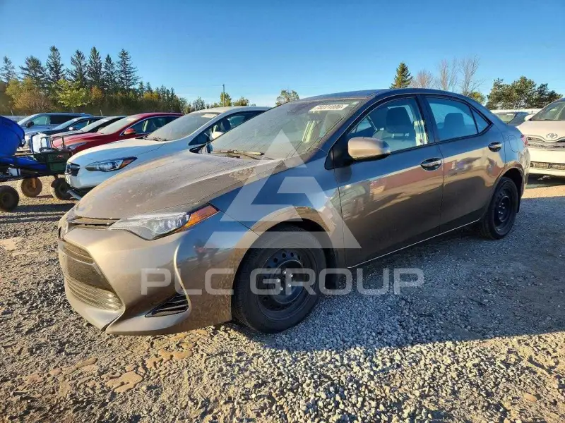 2017 Toyota COROLLA фото