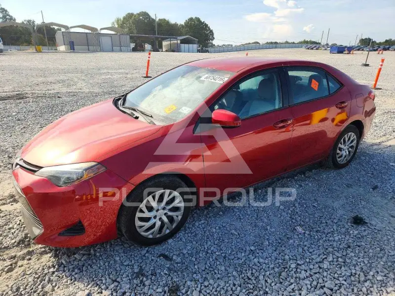 2017 Toyota COROLLA фото