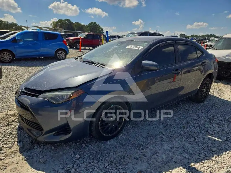 2017 Toyota COROLLA фото