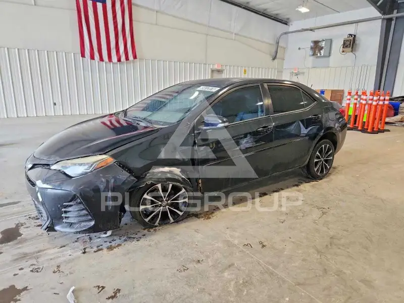 2017 Toyota COROLLA фото