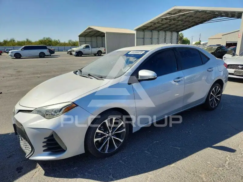 2017 Toyota COROLLA фото