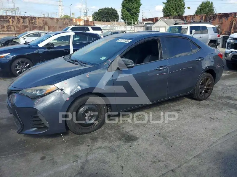 2017 Toyota COROLLA фото