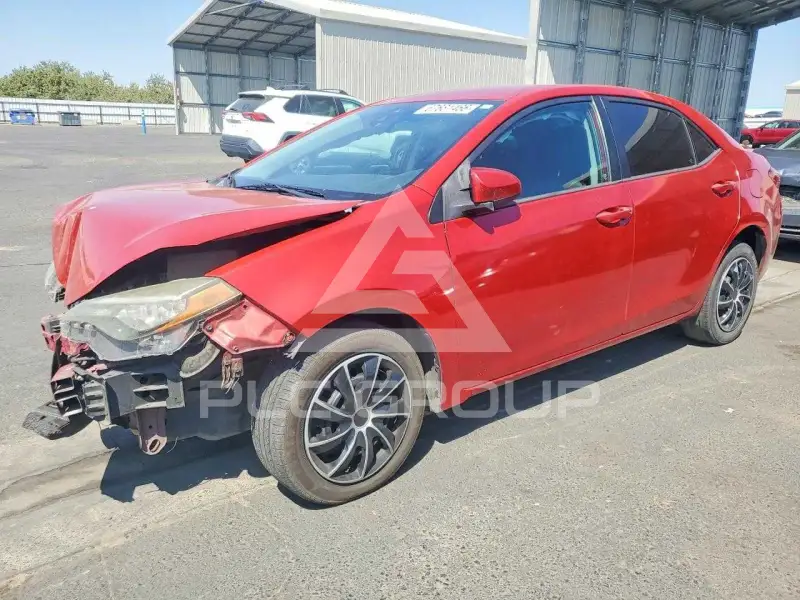 2017 Toyota COROLLA фото