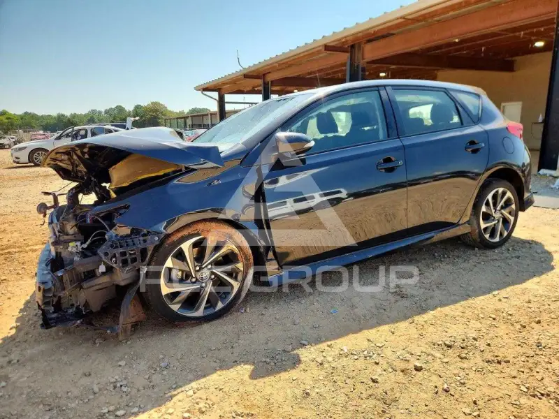 2017 Toyota COROLLA фото