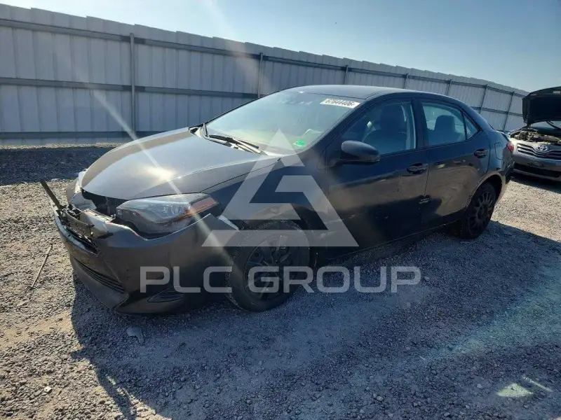 2017 Toyota COROLLA фото