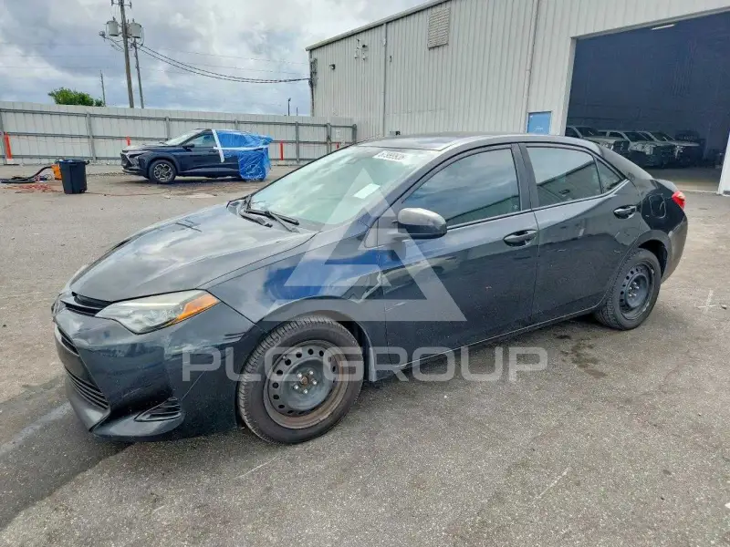 2017 Toyota COROLLA photo