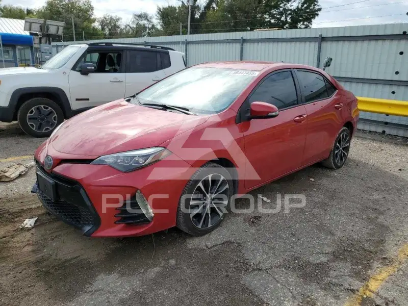 2017 Toyota COROLLA фото