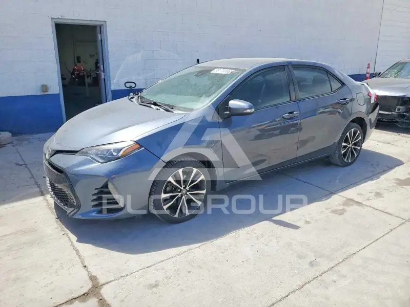 2017 Toyota COROLLA фото