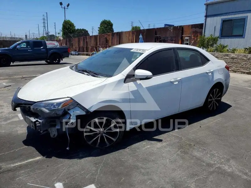 2017 Toyota COROLLA фото