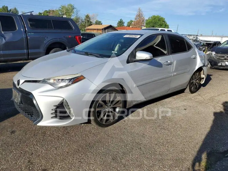 2017 Toyota COROLLA фото