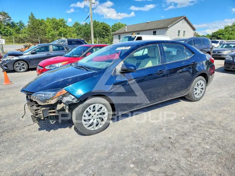 2017 Toyota COROLLA photo
