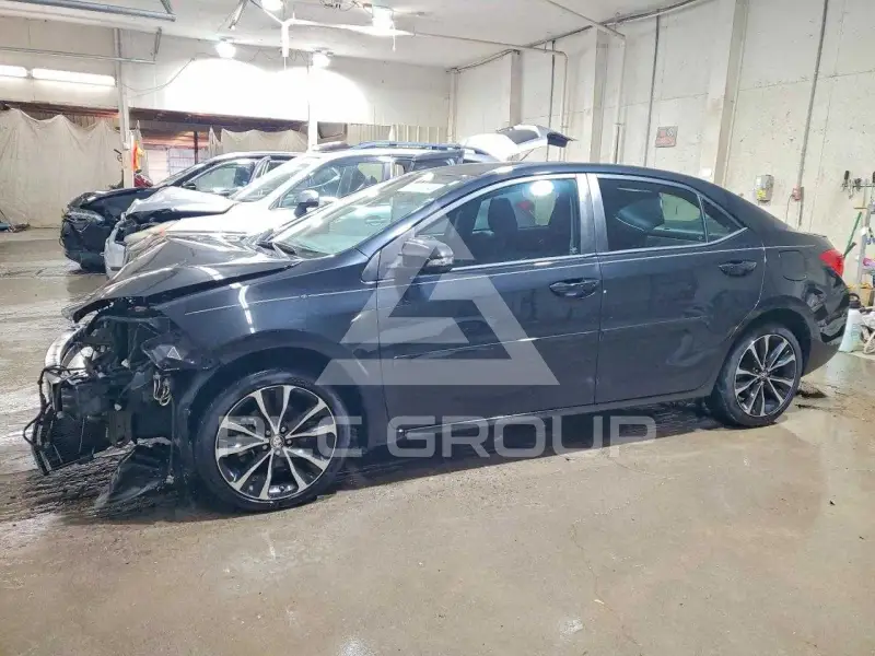 2017 Toyota COROLLA фото