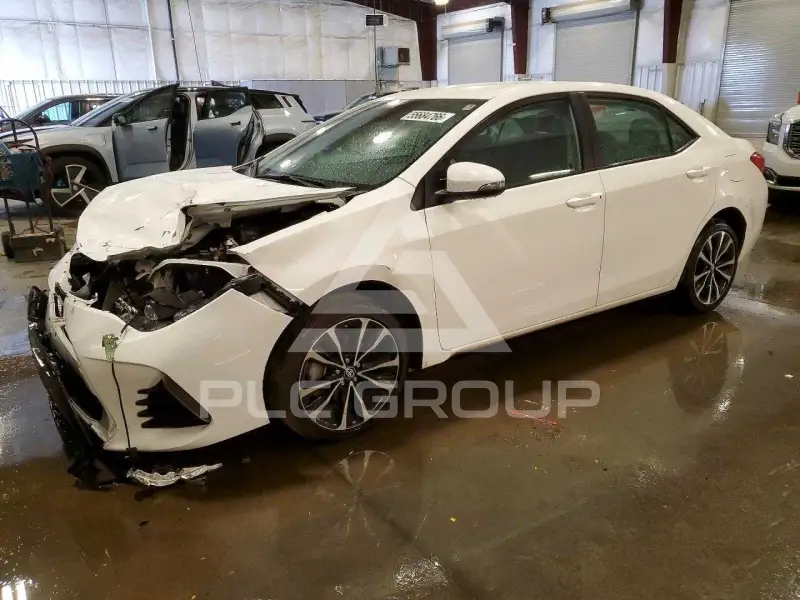 2017 Toyota COROLLA фото