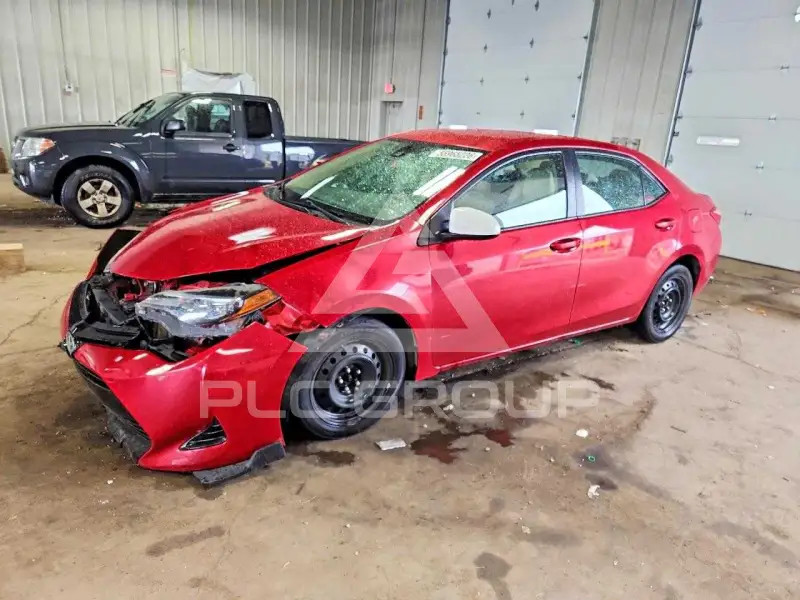 2017 Toyota COROLLA фото