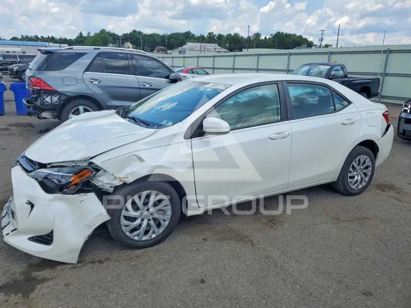2017 Toyota COROLLA photo
