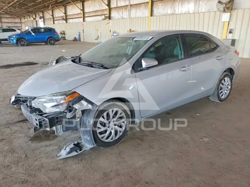 2017 Toyota COROLLA фото