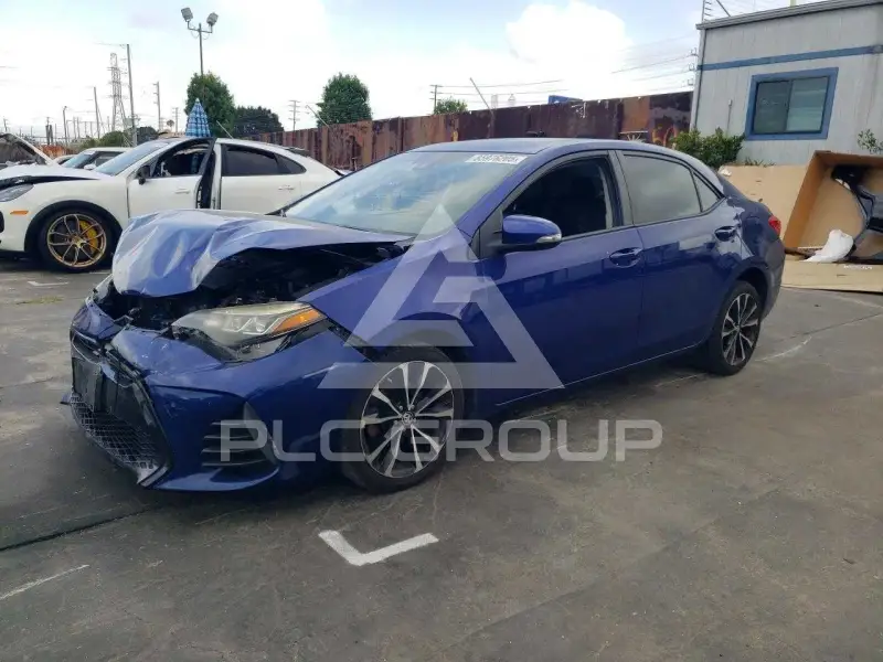 2017 Toyota COROLLA фото