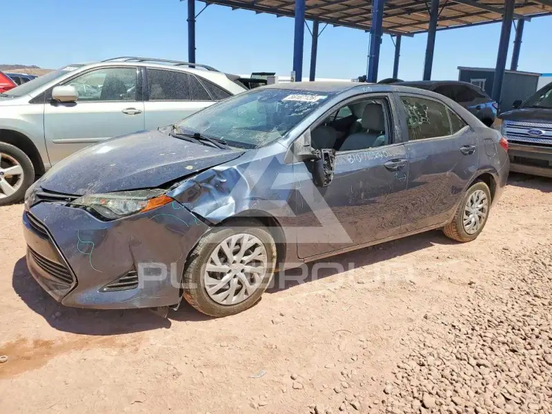 2017 Toyota COROLLA фото
