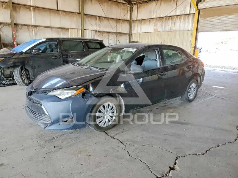 2017 Toyota COROLLA photo