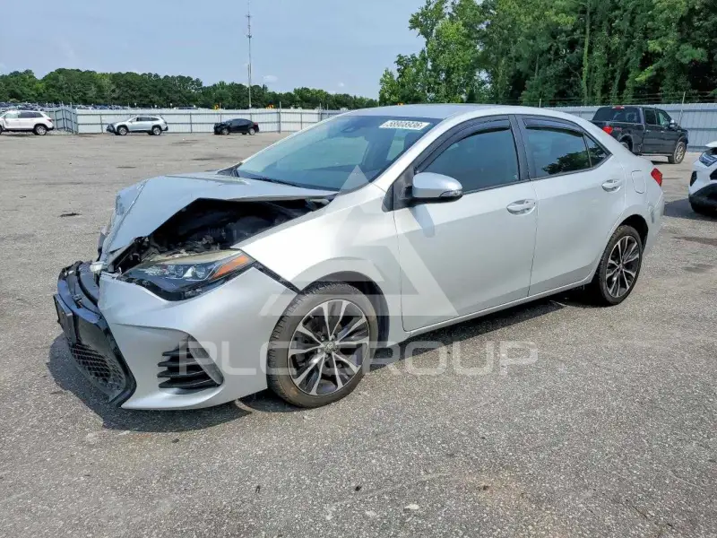 2017 Toyota COROLLA фото