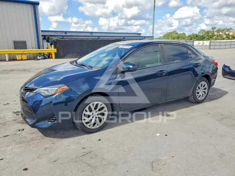 2017 Toyota COROLLA photo