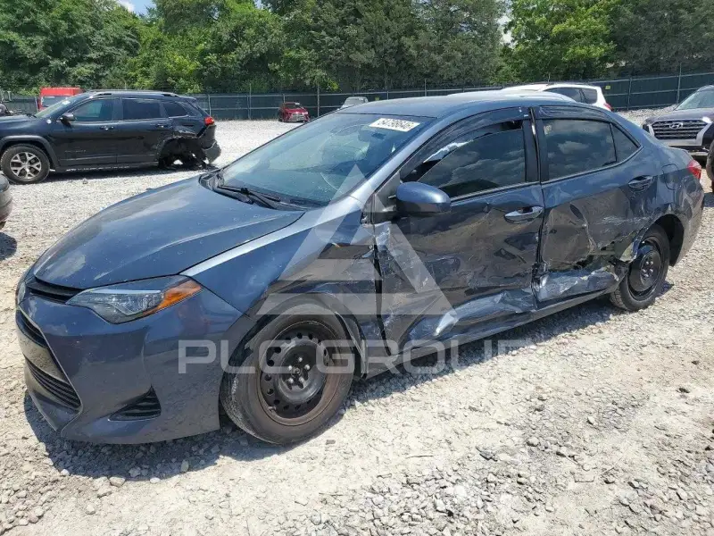 2017 Toyota COROLLA фото