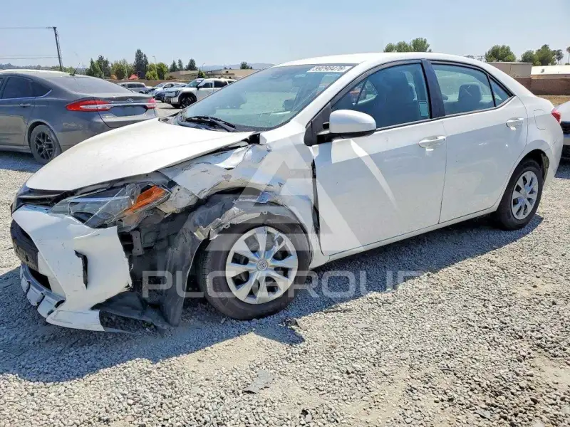 2017 Toyota COROLLA фото