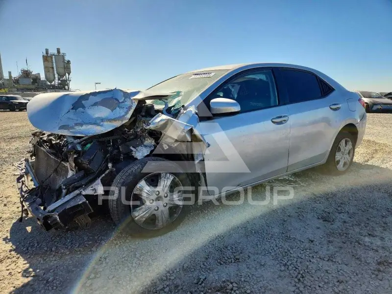2017 Toyota COROLLA фото