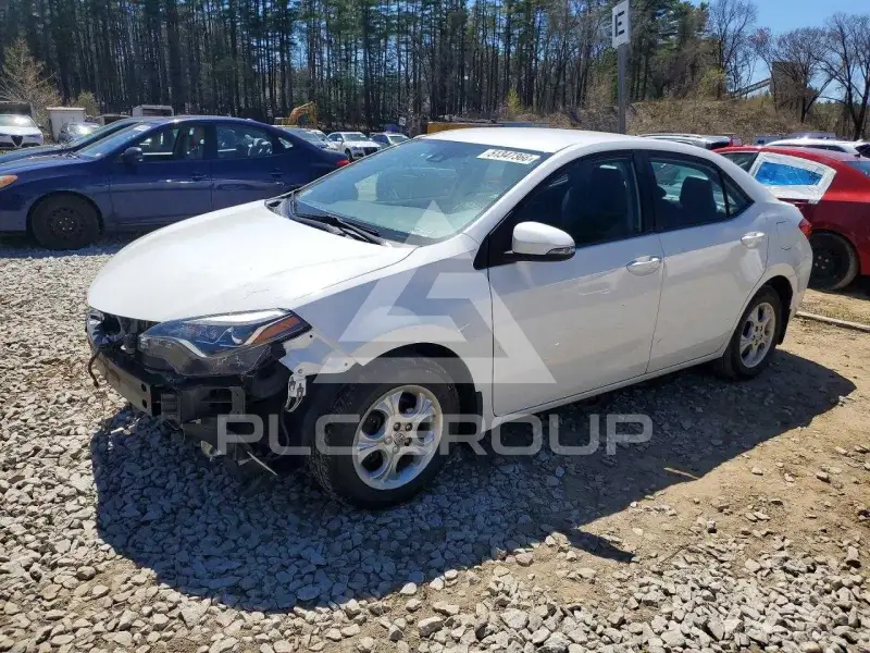 2017 Toyota COROLLA фото