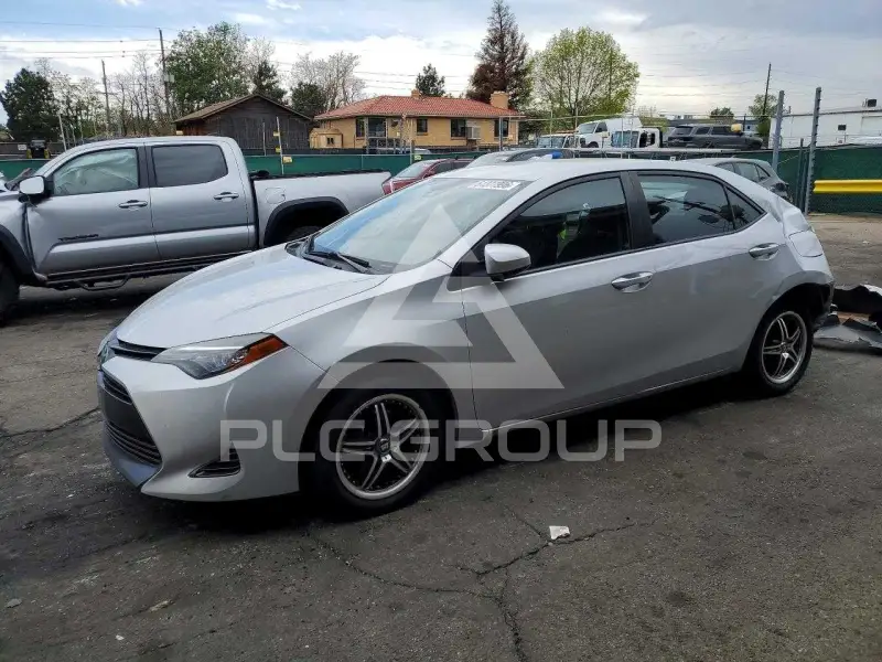 2017 Toyota COROLLA photo