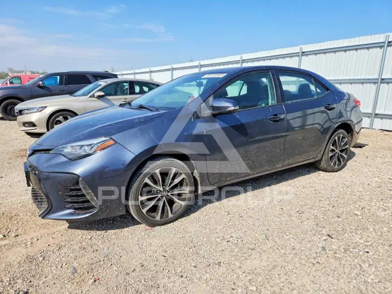 2017 Toyota COROLLA фото