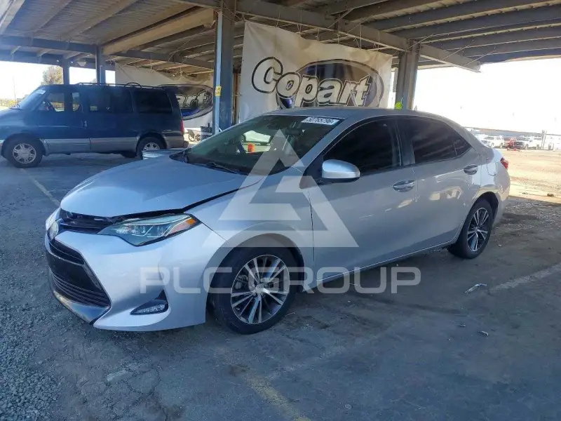 2017 Toyota COROLLA фото