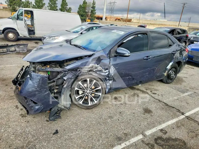 2017 Toyota COROLLA photo