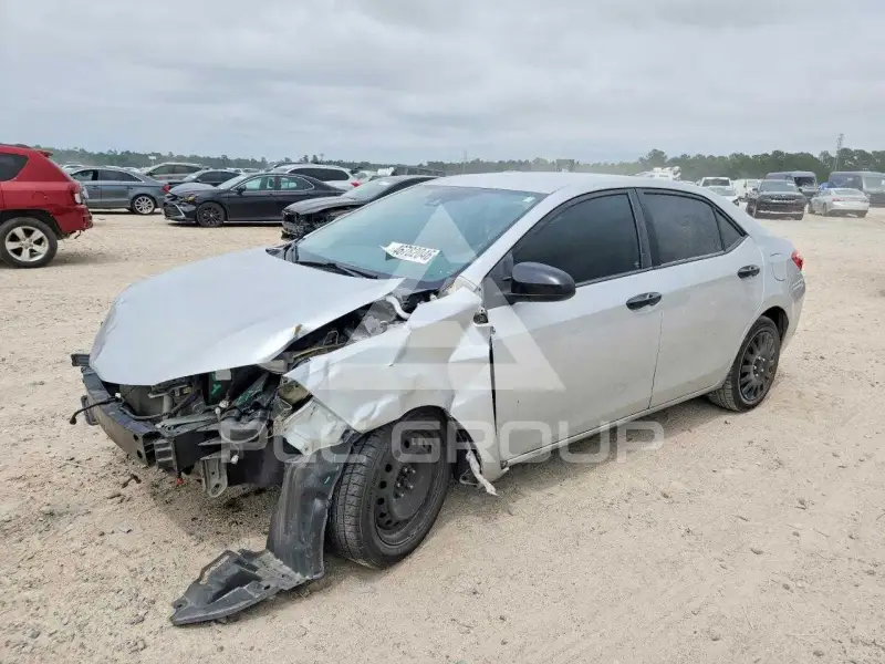2017 Toyota COROLLA фото