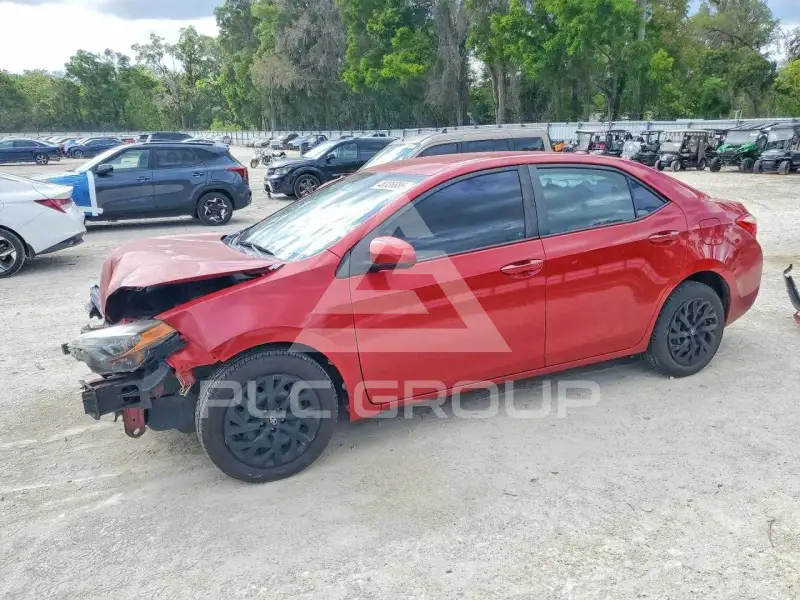 2017 Toyota COROLLA фото