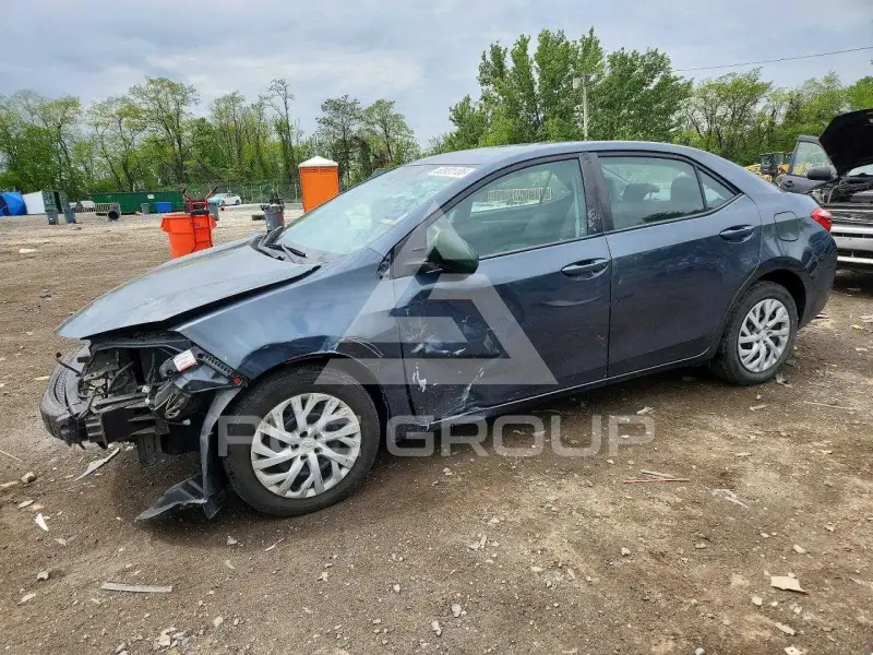 2017 Toyota COROLLA photo