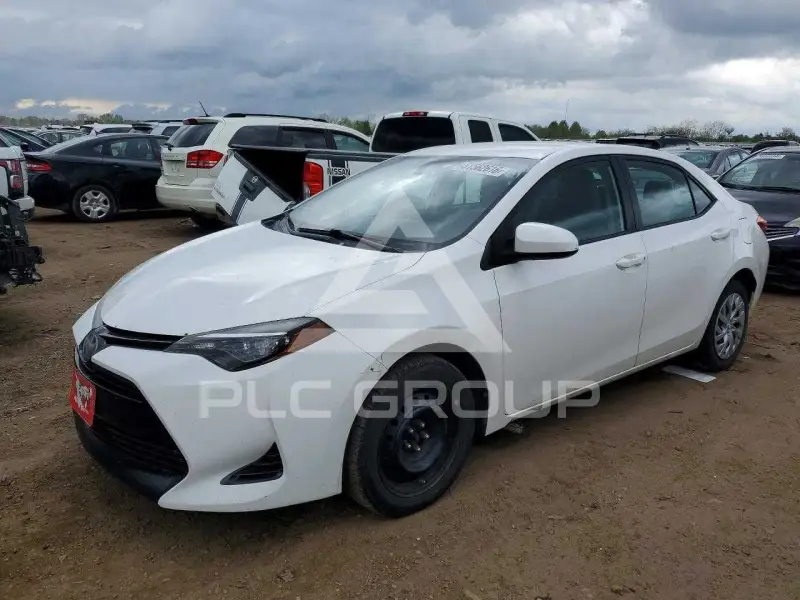 2017 Toyota COROLLA фото