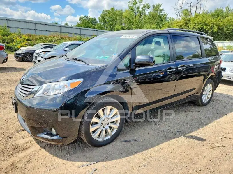 2017 Toyota SIENNA фото