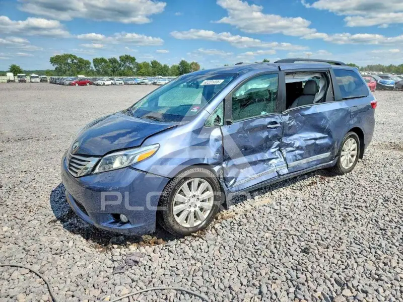 2017 Toyota SIENNA фото