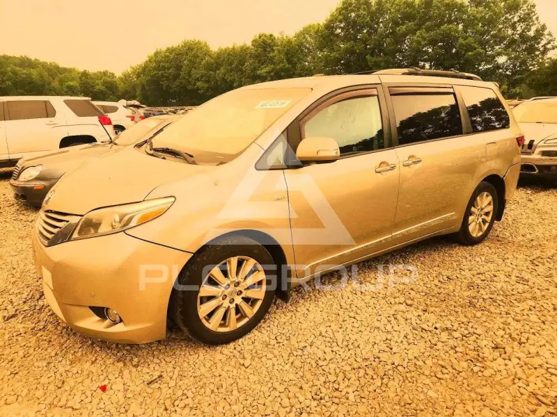 2017 Toyota SIENNA photo